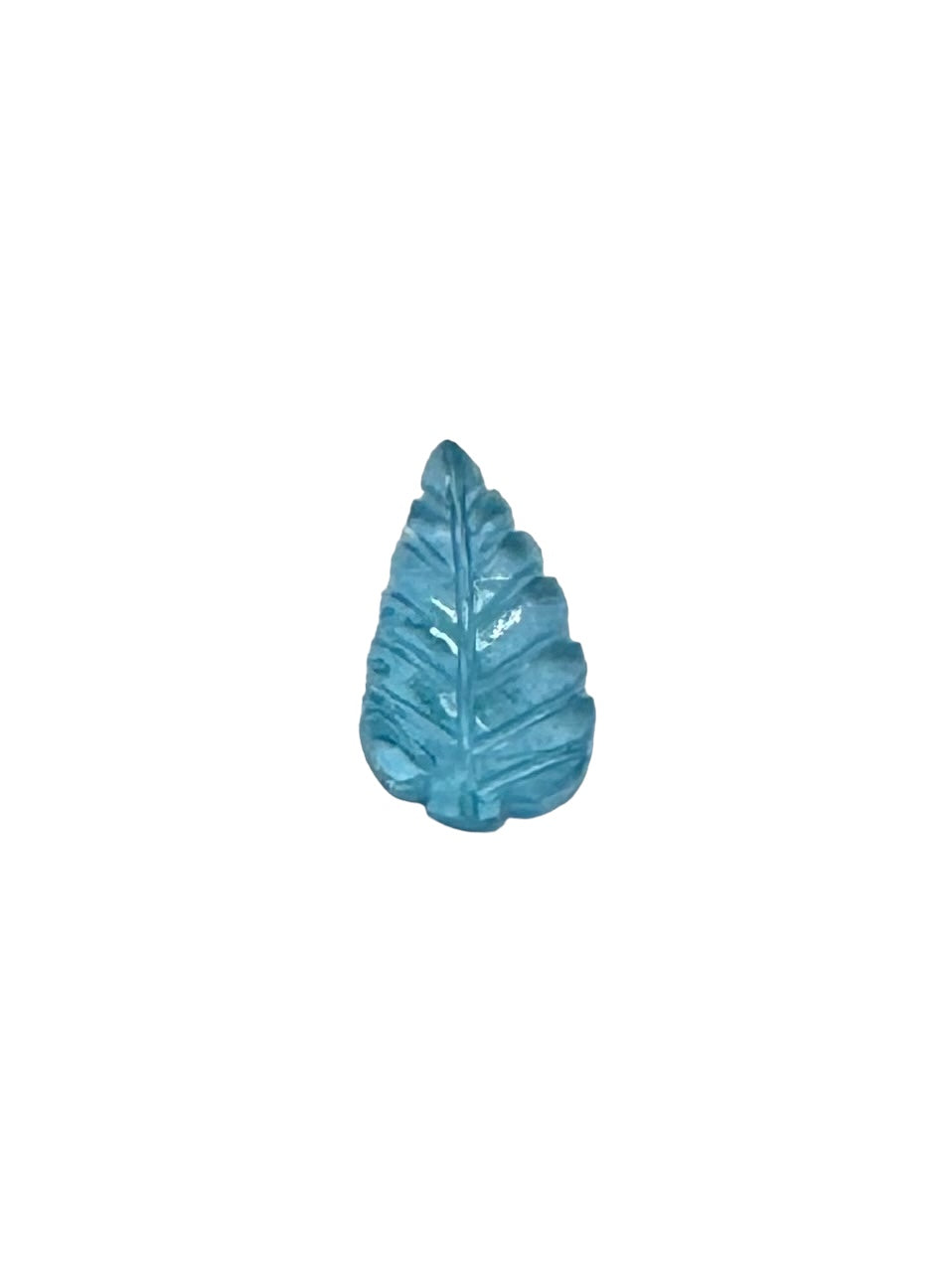 TOPAZE BLEUE Sculpture fantaisie 16X9X4MM