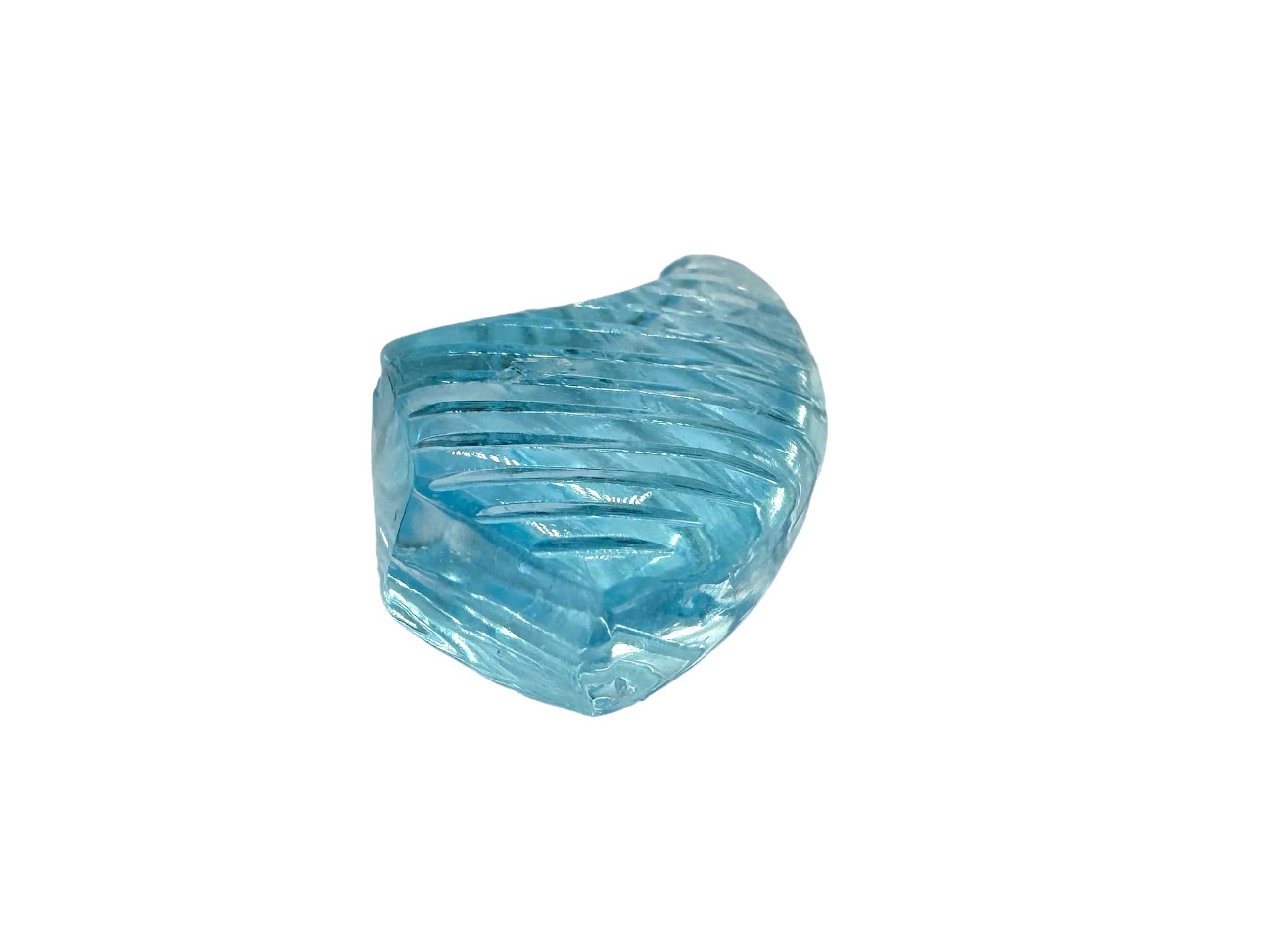 TOPAZE BLEUE SUISSE Sculpture fantaisie 19X12X7MM