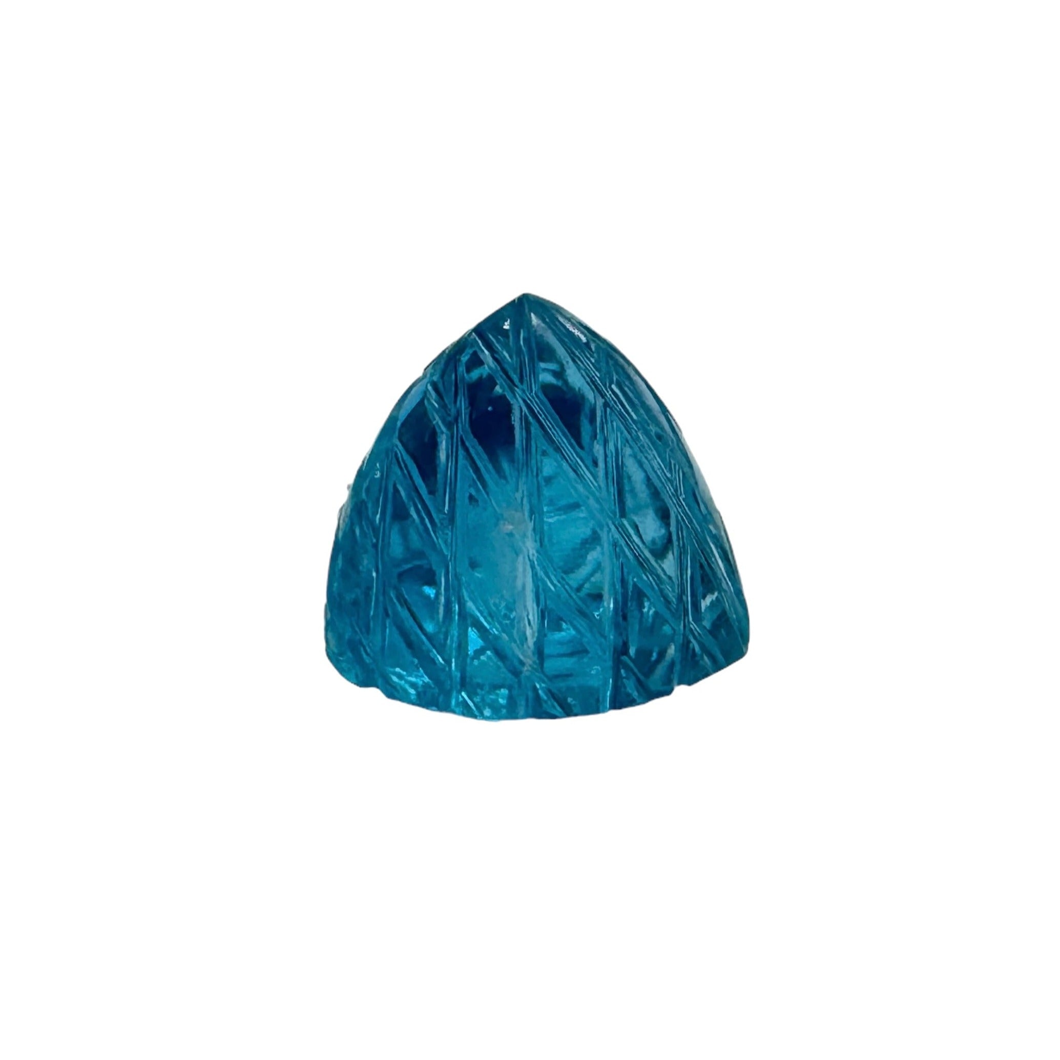 TOPAZE BLEUE SUISSE Sculpture fantaisie 10X10X10MM