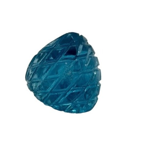 TOPAZE BLEUE SUISSE Sculpture fantaisie 12X12X12MM