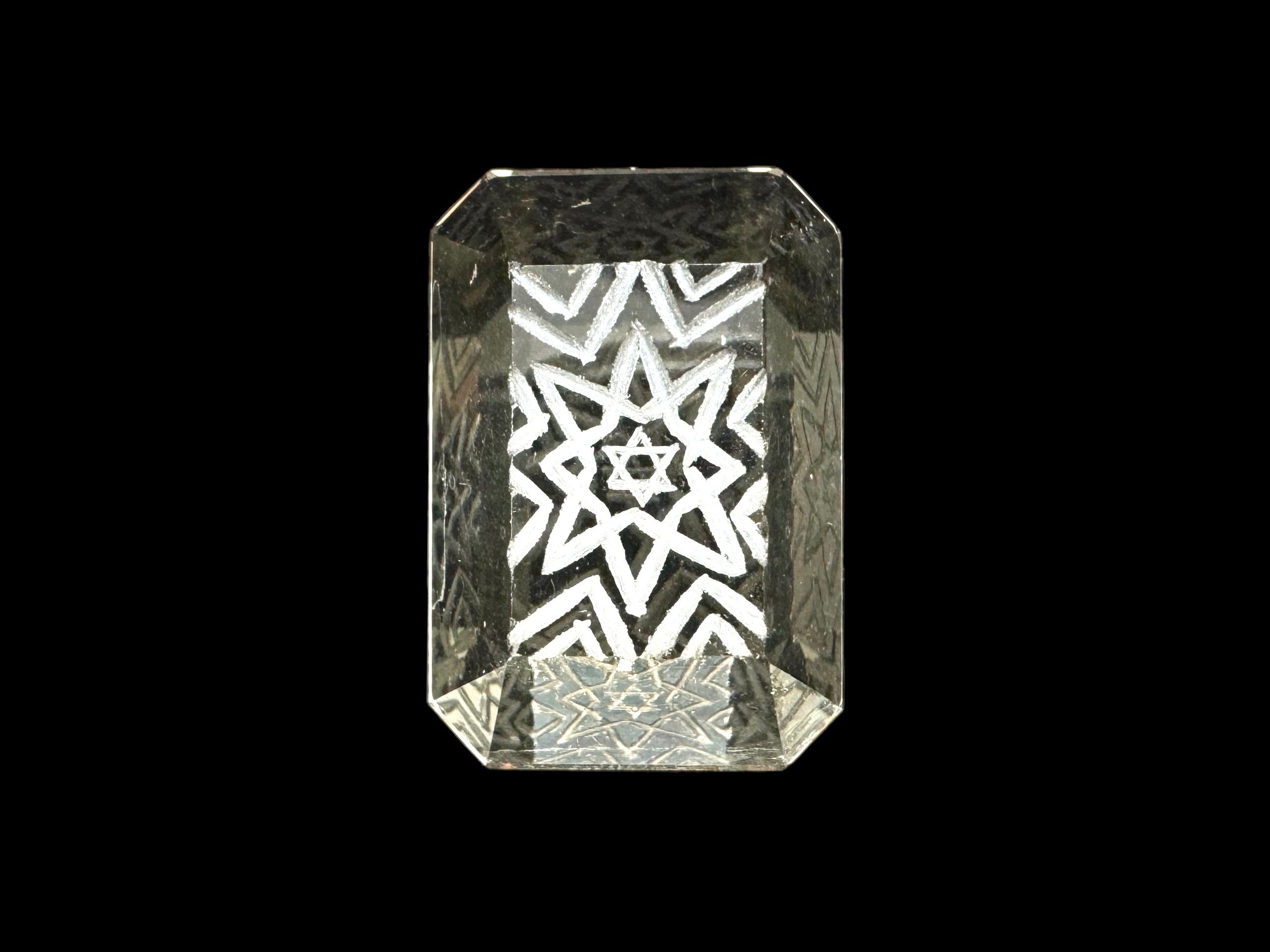 Lemon Quartz carved (David Star) cut stone 19x28x12.50H | Wt-57.97 Ct | SKU-DG_T0061_04